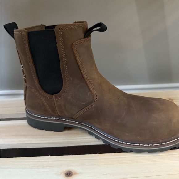 Kodiak Brown Leather Chelsea Work Booties - Picture 8 of 13